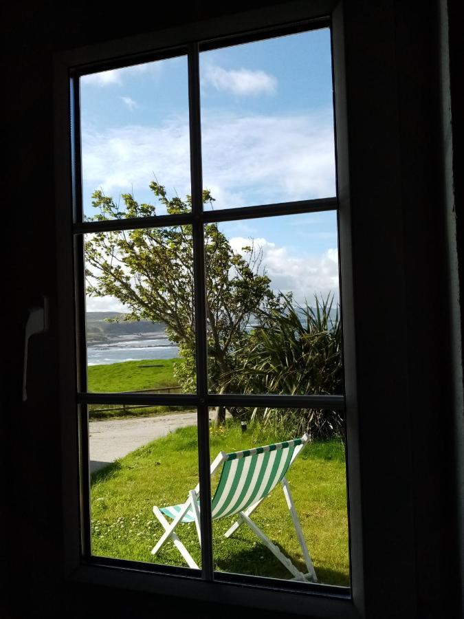 B&B The Red Door Cottage 도니골 외부 사진