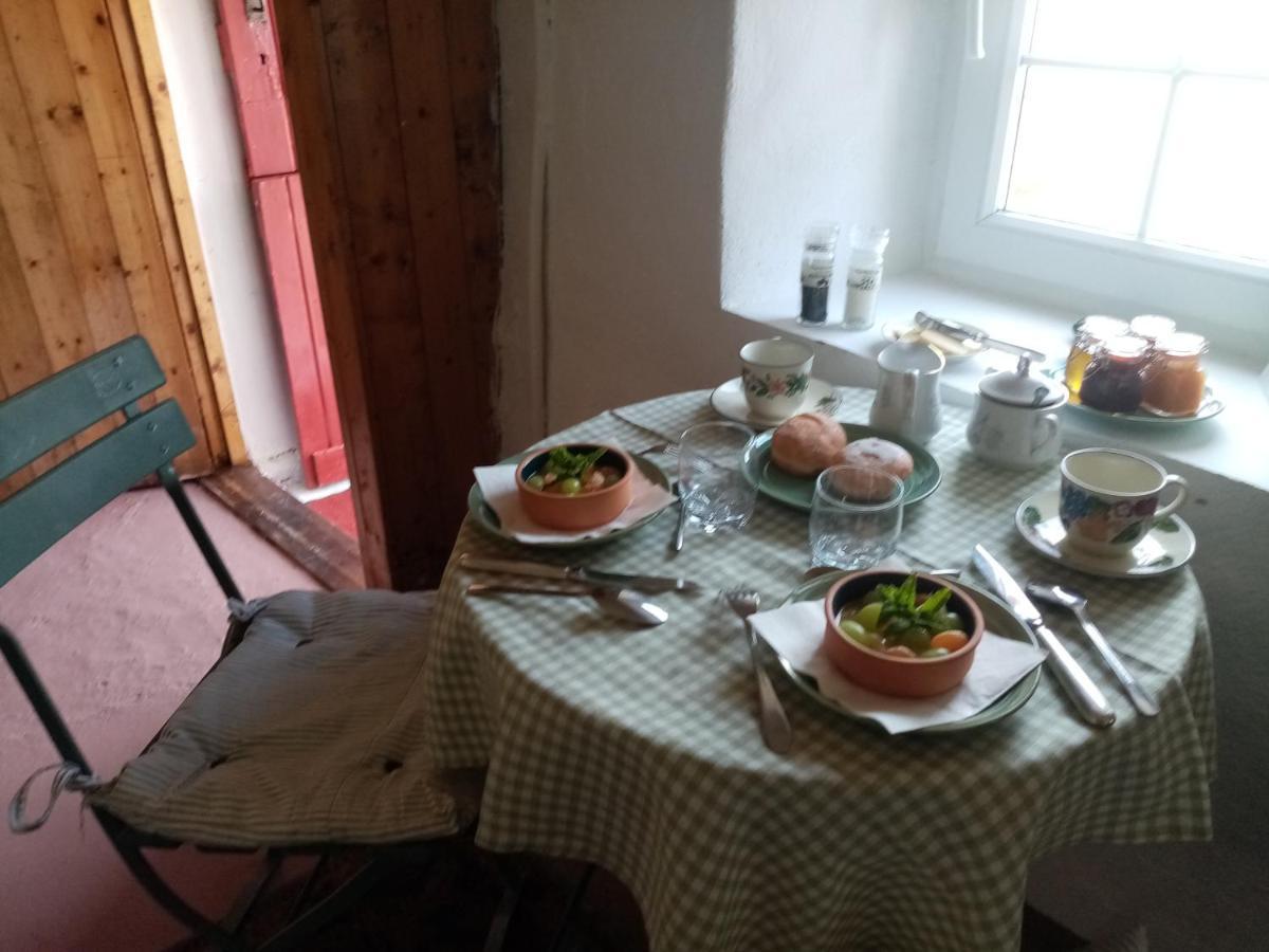 B&B The Red Door Cottage 도니골 외부 사진